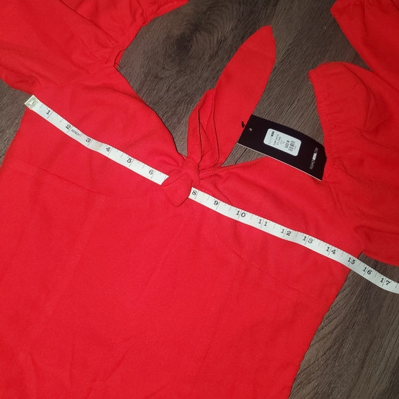 FASHION NOVA DRESS - Picture 7 of 8